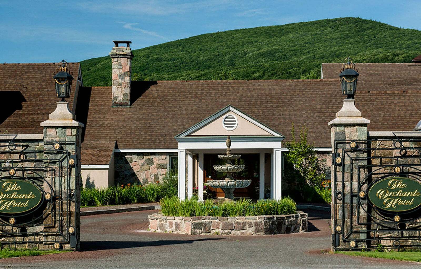 Orchards Hotel Williamstown Eksteriør billede