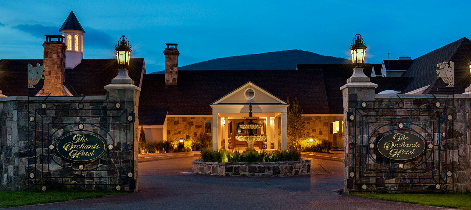 Orchards Hotel Williamstown Eksteriør billede
