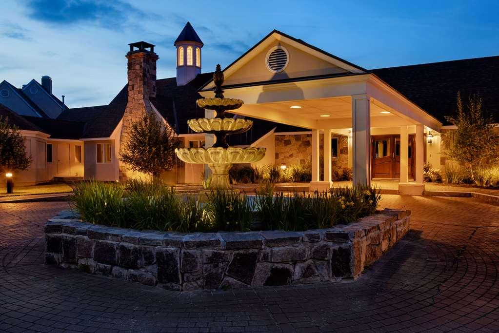 Orchards Hotel Williamstown Eksteriør billede